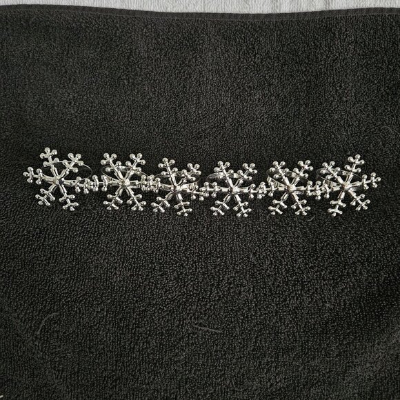 Set of 12 Snowflake Napkin Rings - Picture 1 of 4